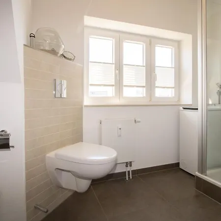 Haus Emilia - Leuchtturm *