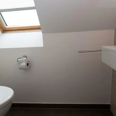 Apartament Haus Emilia - Leuchtturm Hörnum